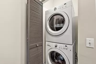 437 W Division Street #409, Chicago, IL 60610 - Photo 14