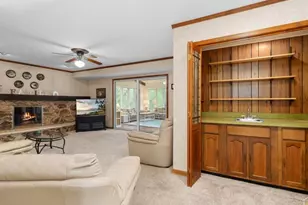 6531 Midhurst Rd, Downers Grove, IL 60516 - Photo 8