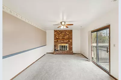 18604 Carpenter Street, Homewood, IL 60430 - Photo 8