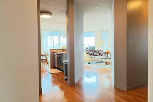 222 N Columbus Dr, Chicago, IL 60601 - Photo 18