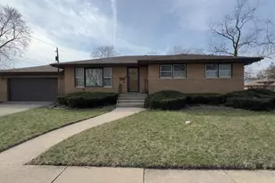 17044 Louis Ave, South Holland, IL 60473 - Photo 1