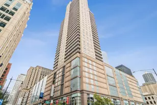 545 N Dearborn St, Chicago, IL 60654 - Photo 1