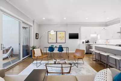 1470 W Winona Street #102, Chicago, IL 60640 - Photo 2