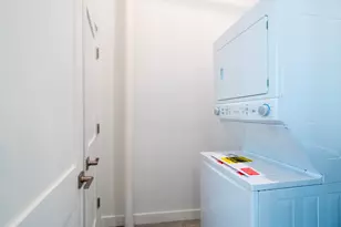 11 E Illinois St, Chicago, IL 60611 - Photo 8