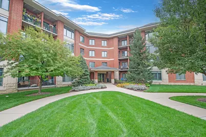855 22nd Street #202, Lombard, IL 60148 - Photo 2