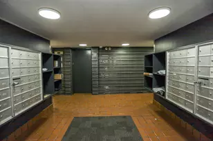 606 W Cornelia Ave, Chicago, IL 60657 - Photo 10