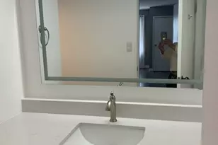 637 E Woodland Park Ave, Chicago, IL 60616 - Photo 12