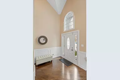 970 Waterside Court, Aurora, IL 60502 - Photo 4