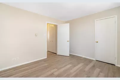 6147 N Sheridan Road #27A, Chicago, IL 60660 - Photo 12