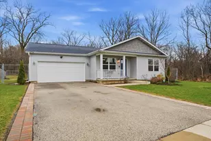 1624 Arrington Dr, North Chicago, IL 60064 - Photo 2