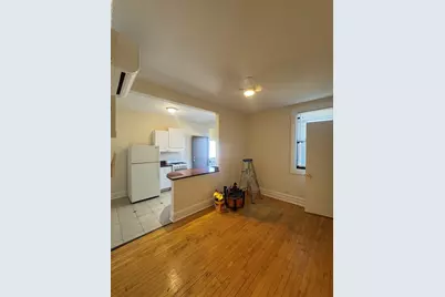 7109 N Clark Street #201, Chicago, IL 60626 - Photo 4