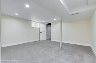 1314 E 151st St, Dolton, IL 60419 - Photo 32