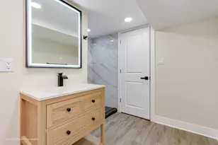 1314 E 151st St, Dolton, IL 60419 - Photo 10