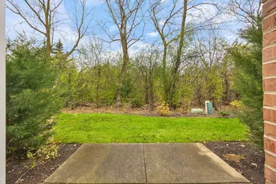 2556 Camberley Circle #2-813, Westchester, IL 60154 - Photo 24