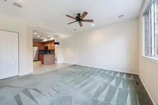 2556 Camberley Cir, Westchester, IL 60154 - Photo 6