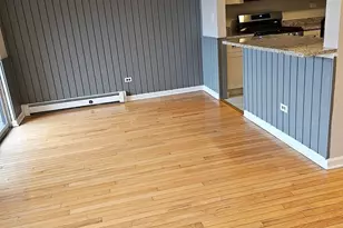 922 Old Willow Rd, Prospect Heights, IL 60070 - Photo 18