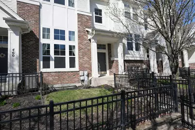 462 Grosvenor Lane, Aurora, IL 60504 - Photo 2