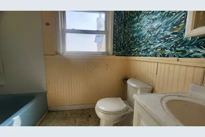 9061 S Parnell Avenue, Chicago, IL 60620 - Photo 26