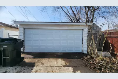 9061 S Parnell Avenue, Chicago, IL 60620 - Photo 34