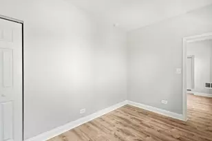 4520 N Clarendon Ave, Chicago, IL 60640 - Photo 8