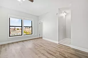 4520 N Clarendon Ave, Chicago, IL 60640 - Photo 2