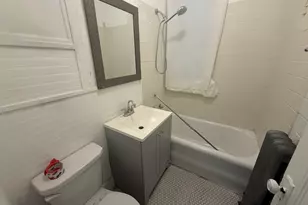 8 Adams St, Oak Park, IL 60304 - Photo 10