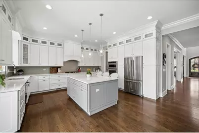 9512 Sayre Avenue, Morton Grove, IL 60053 - Photo 14