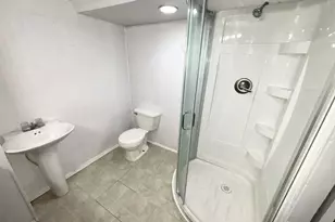 1373 Greenbrook Ct, Hanover Park, IL 60133 - Photo 14