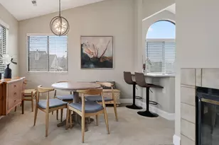 962 Shoreline Rd, Lake Barrington, IL 60010 - Photo 6