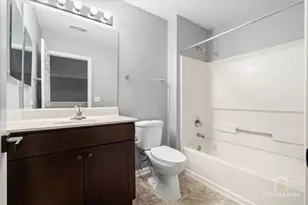 452 Jamestown Ct, Aurora, IL 60502 - Photo 22