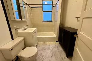 1340 W Rosedale Ave, Chicago, IL 60660 - Photo 10