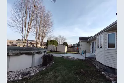 503 Royal Avenue, Belvidere, IL 61008 - Photo 10