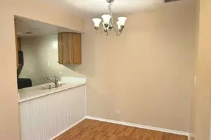 1964 Kenilworth Cir, Hoffman Estates, IL 60169 - Photo 8