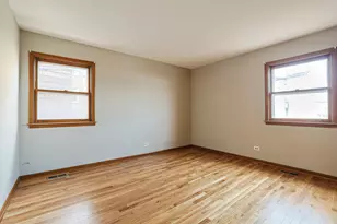 [Address not provided], Skokie, IL 60076 - Photo 14