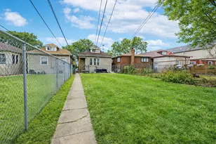 9419 S Wabash Ave, Chicago, IL 60619 - Photo 20