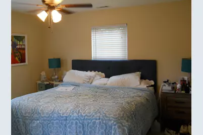 631 Hapsfield Lane #206, Buffalo Grove, IL 60089 - Photo 4