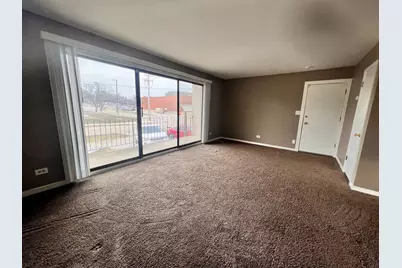 16W611 56th Street #1, Clarendon Hills, IL 60514 - Photo 2