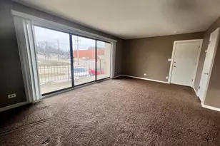 16W611 56th St, Clarendon Hills, IL 60514 - Photo 2