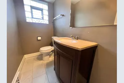 16W611 56th Street #1, Clarendon Hills, IL 60514 - Photo 14