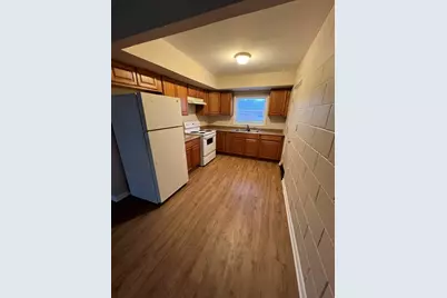 2904 Elizabeth Avenue #2S, Zion, IL 60099 - Photo 2