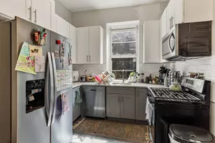 1345 N Maplewood Ave, Chicago, IL 60622 - Photo 2