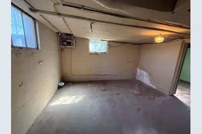 618 S Harvey Avenue, Freeport, IL 61032 - Photo 38