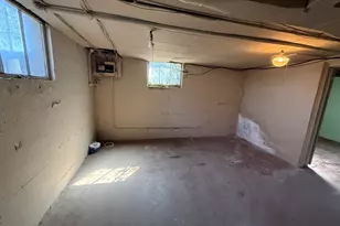 618 S Harvey Ave, Freeport, IL 61032 - Photo 38