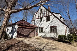 618 S Harvey Ave, Freeport, IL 61032 - Photo 8