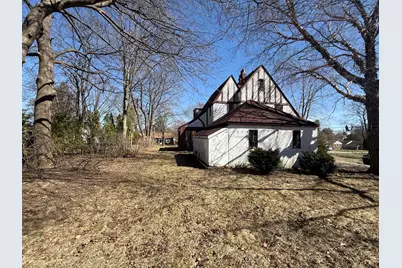 618 S Harvey Avenue, Freeport, IL 61032 - Photo 6