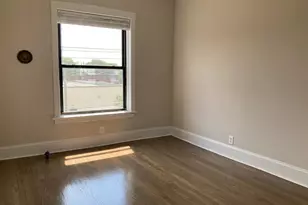 2418 N Sawyer Ave, Chicago, IL 60647 - Photo 8