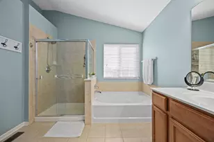 1863 Lake Bluff Ln, Pingree Grove, IL 60140 - Photo 38