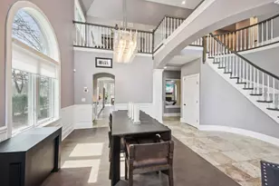 988 Danielson Ct, Gurnee, IL 60031 - Photo 10