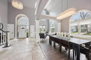 988 Danielson Ct, Gurnee, IL 60031 - Photo 8