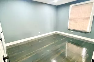 7042 S Eberhart Ave, Chicago, IL 60637 - Photo 14